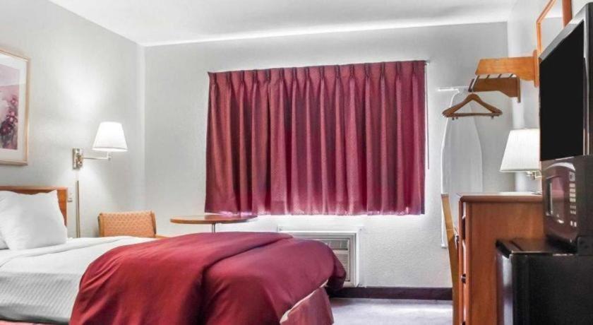 Econo Lodge Ithaca Exterior foto